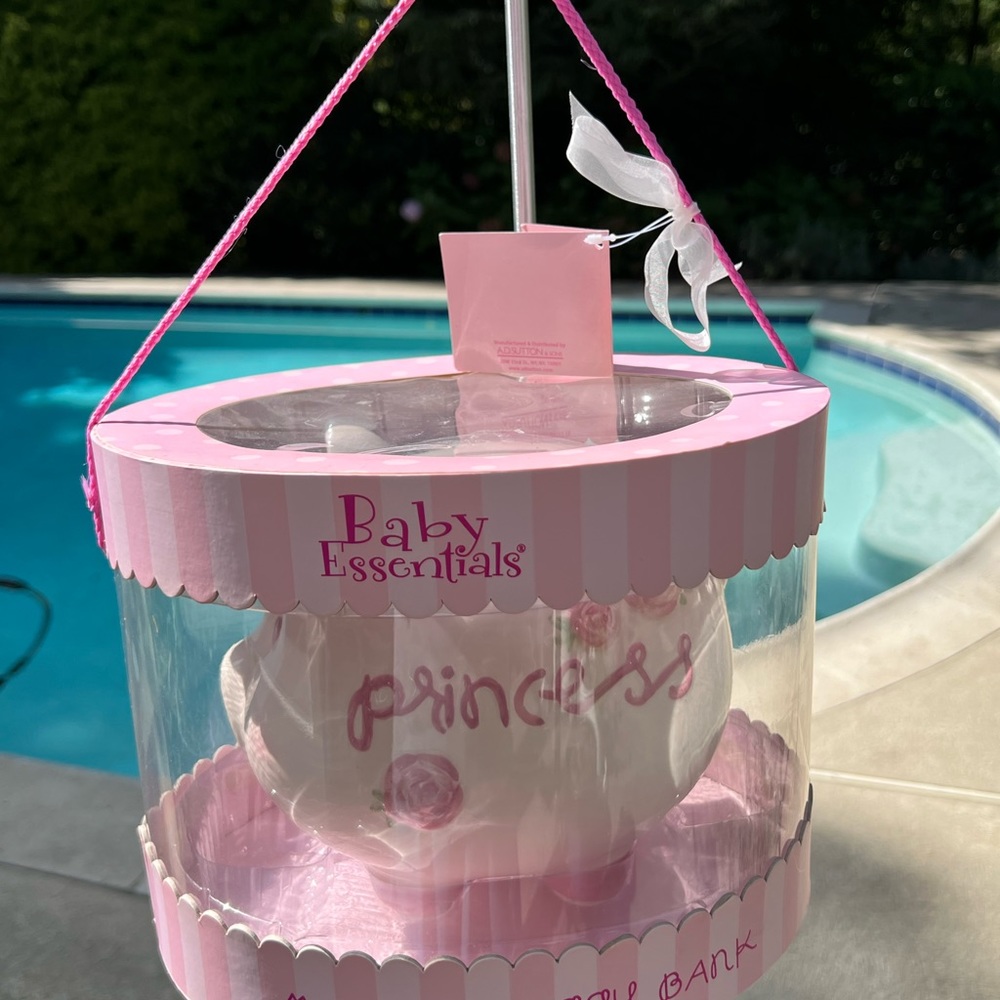 New Baby Girl Piggy Bank “Princess” By Baby Essentials - Picture 10 of 16